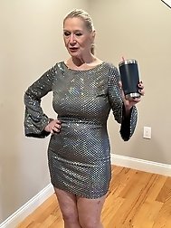 Sporty mom Dani D in captivating mature photo gallery with her stepson