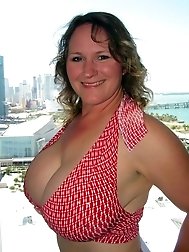 57 year aged grandmother Dottie spreads her elder coochie